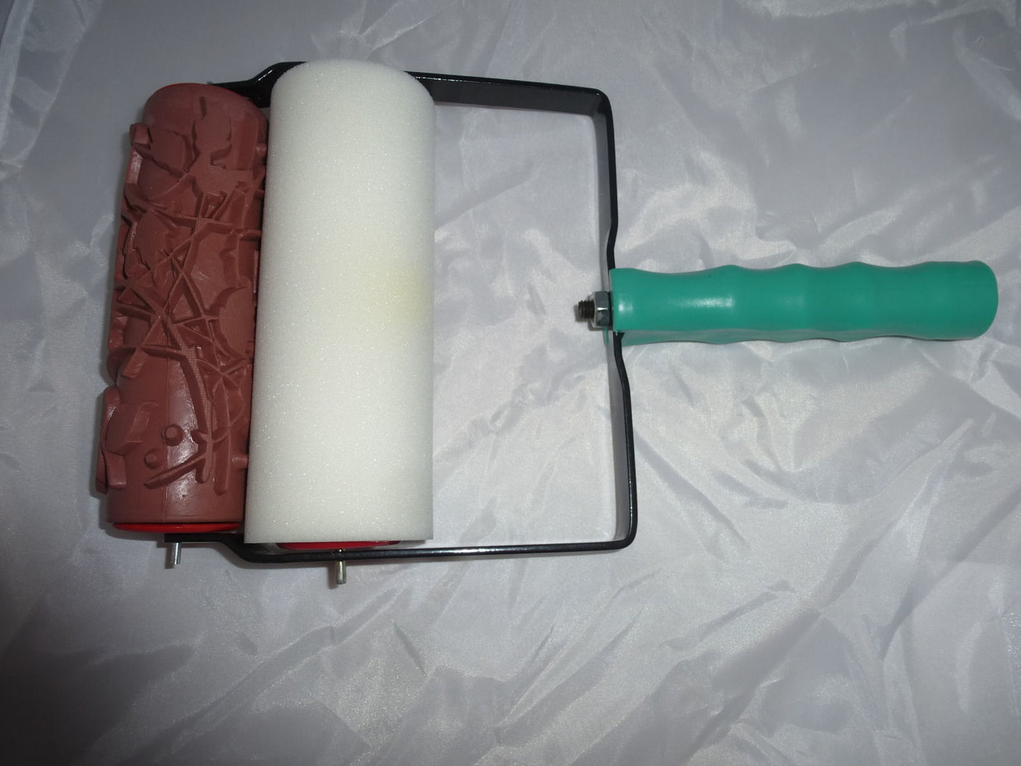 ROLLER: 18cm Frame Handle for use with Pattern Paint Roller