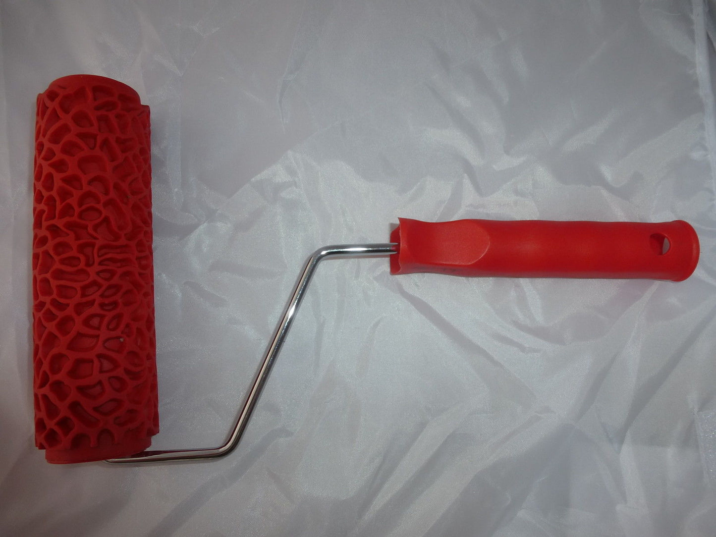 ROLLER: Snakeskin Patterned Paint Roller