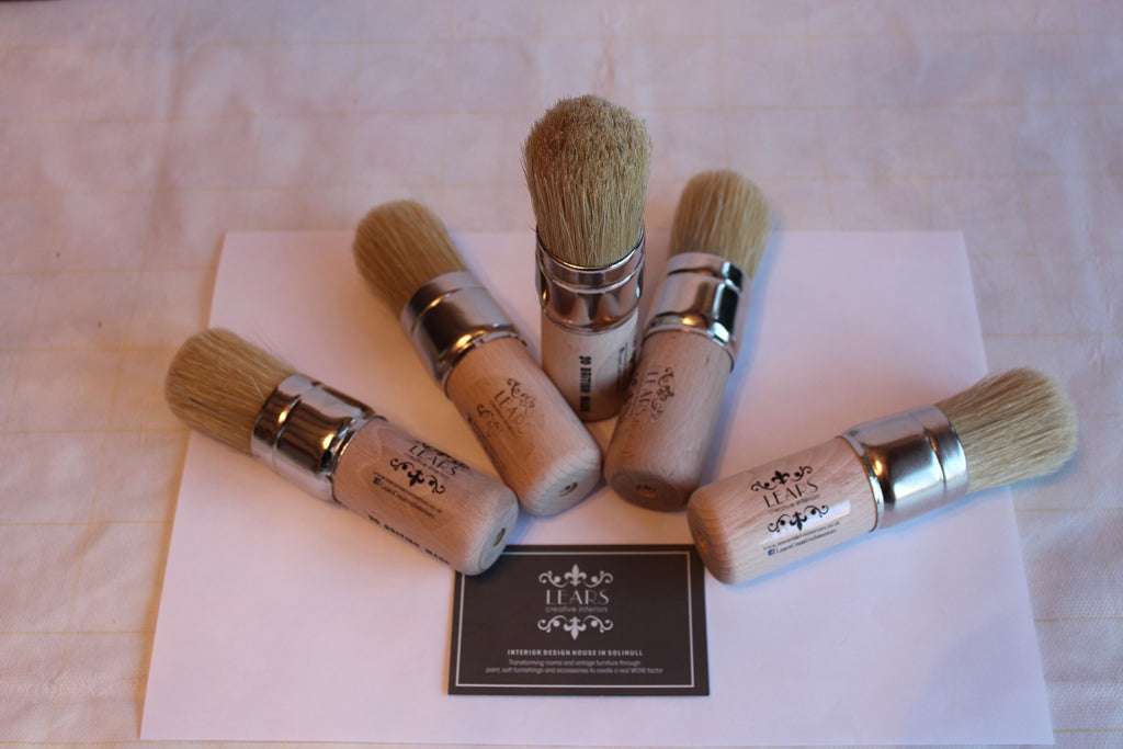 Round Pure Bristle Wax Brush