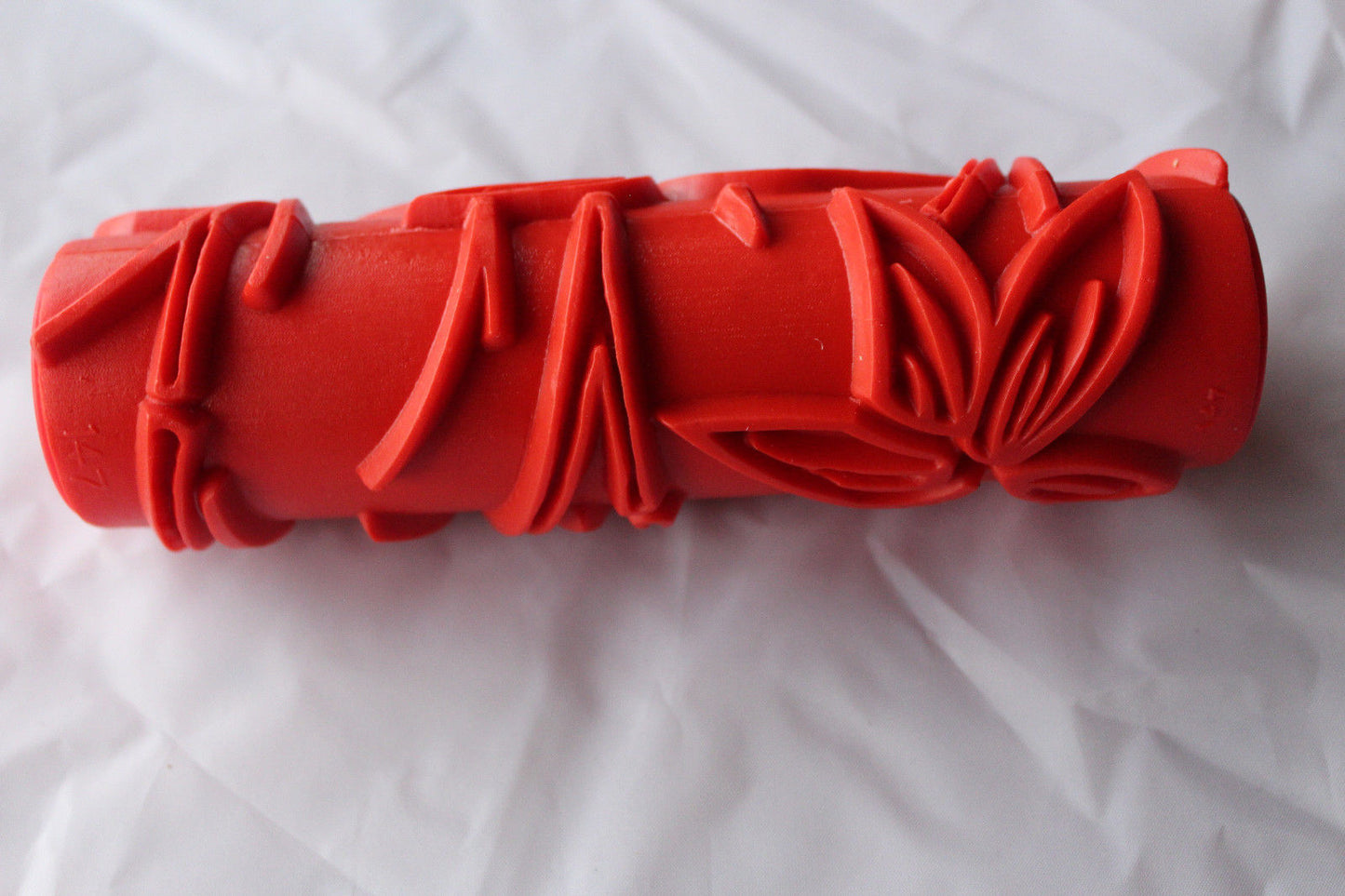 ROLLER: Bamboo Leaf Pattern Paint Roller